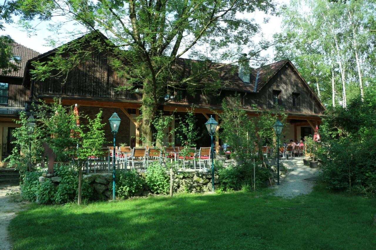 Отель Steinschalerhof Warth  Экстерьер фото