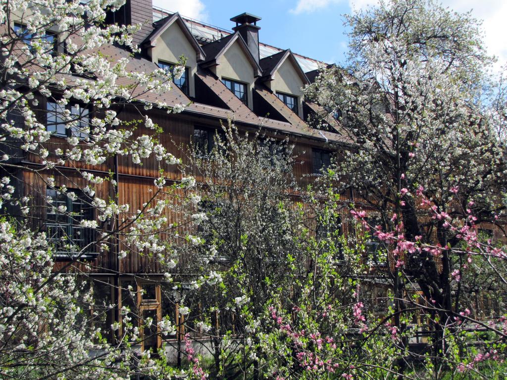 Отель Steinschalerhof Warth  Экстерьер фото